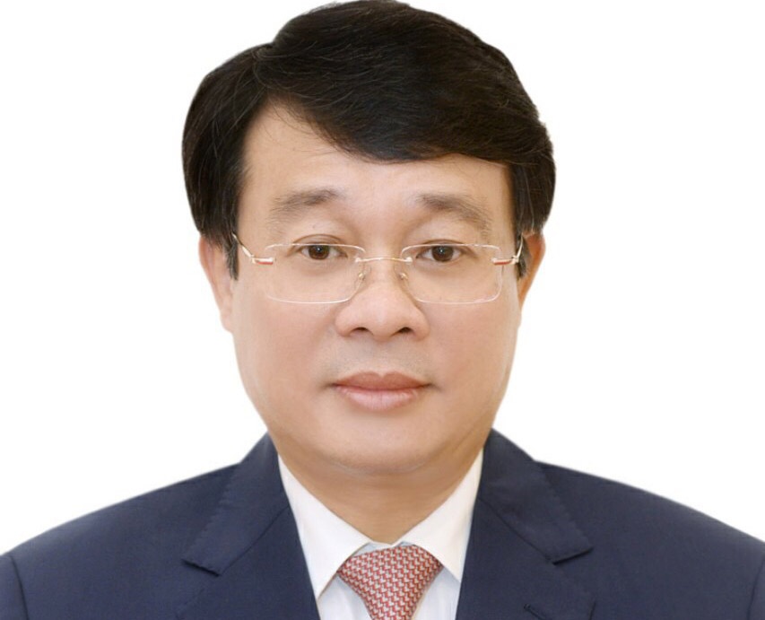 Xem xet ky luat Thu truong Bo Xay dung Bui Hong Minh hinh anh