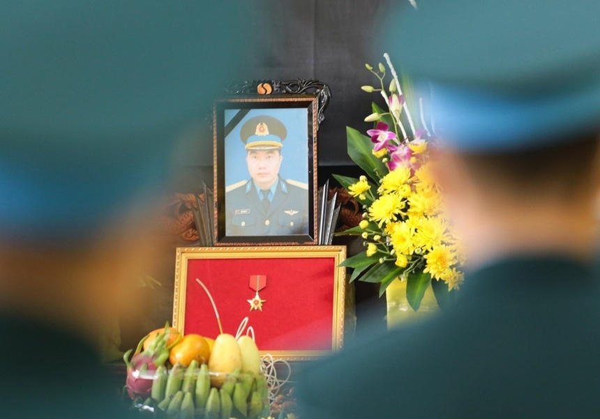 Cap bang To quoc ghi cong cho liet si Tran Ngoc Duy hinh anh