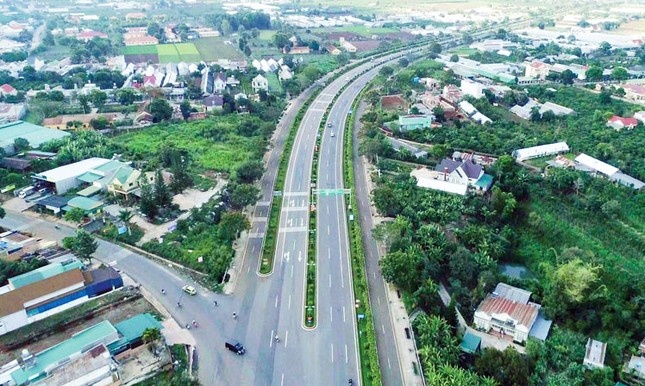 mo rong Da Lat anh 1