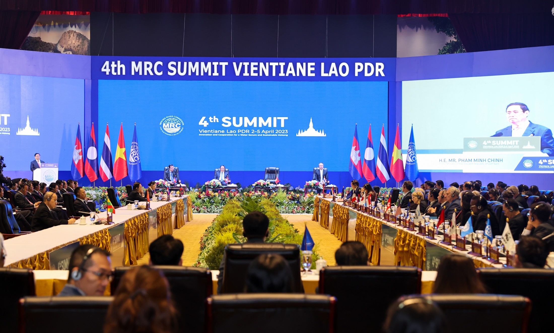 tuyen bo Vientiane anh 2