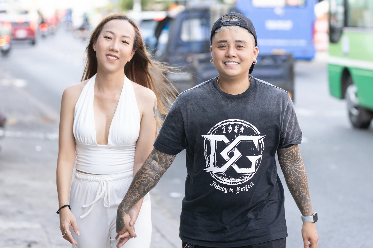 Dai bieu trinh du luat cho phep cong dan duoc quyen doi gioi tinh hinh anh