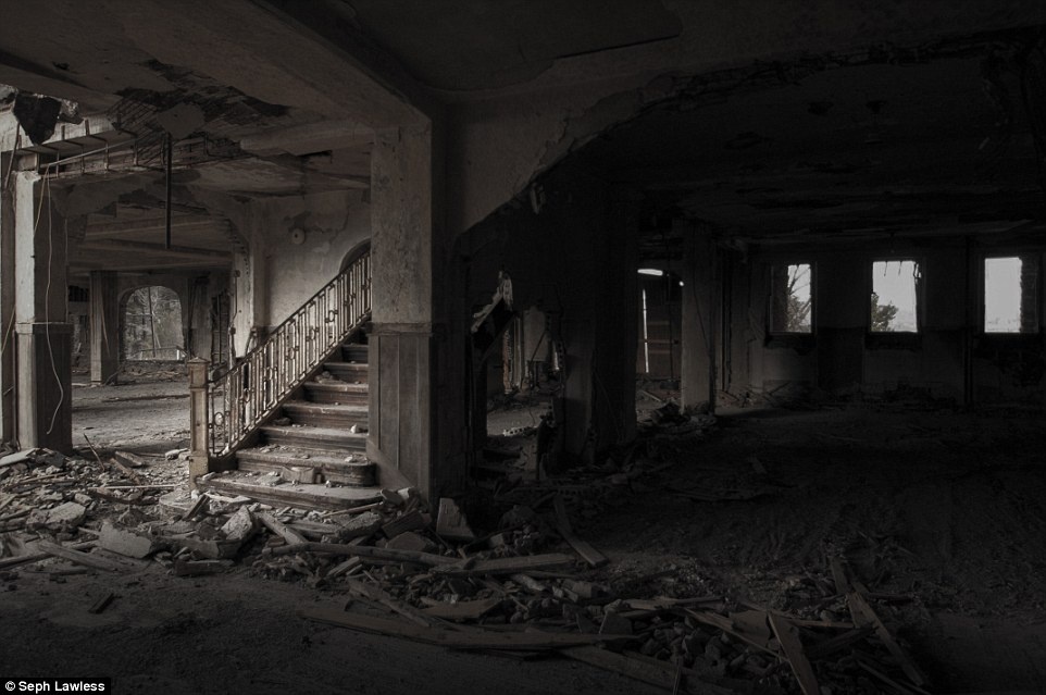 Ben trong thien duong trang mat bo hoang anh 10