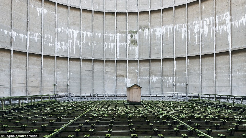 ben trong cac thap lam lanh o chau Au, anh 13