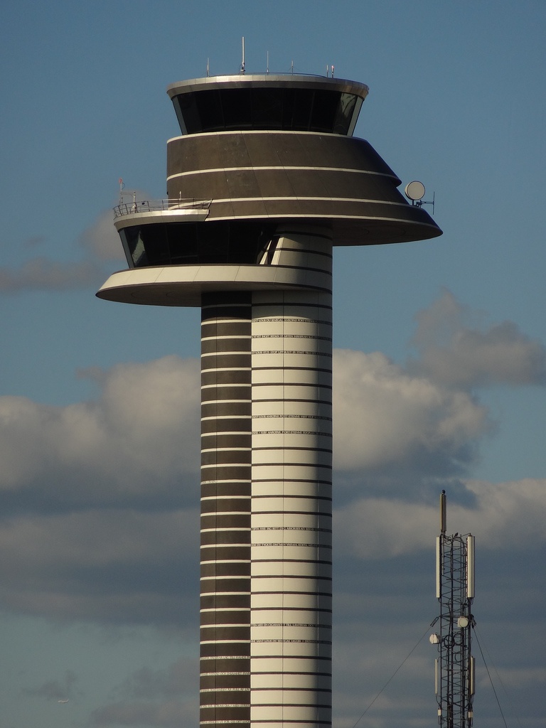 Nhung tram kiem soat khong luu co thiet ke dep anh 6