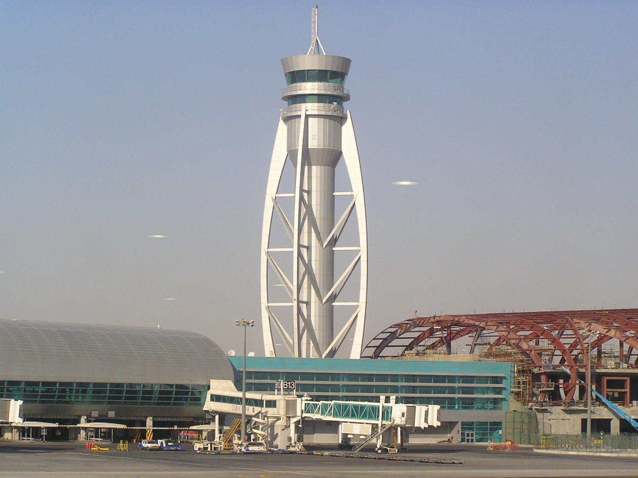 Nhung tram kiem soat khong luu co thiet ke dep anh 7