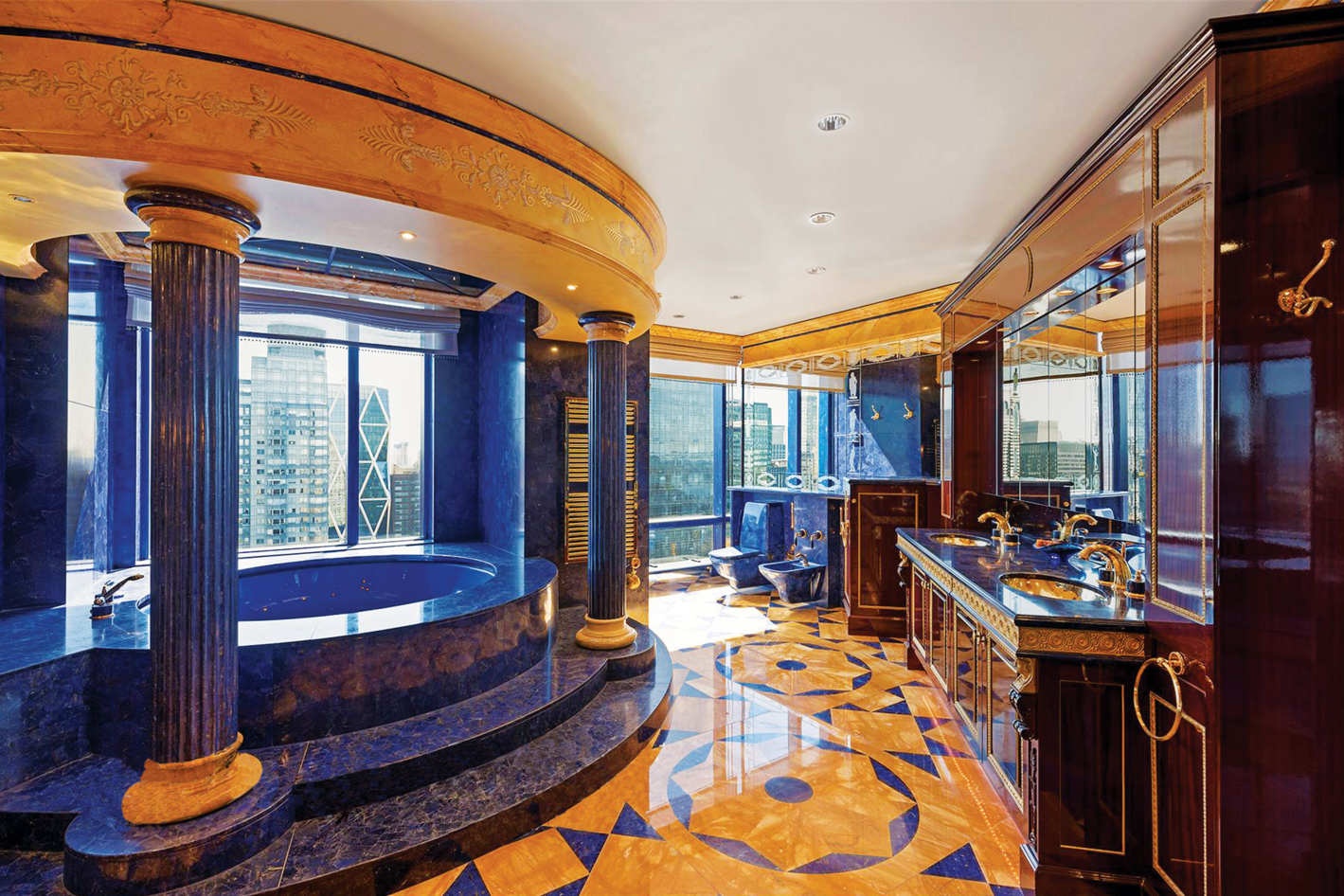 Cac toa nha cua Donald Trump anh 1