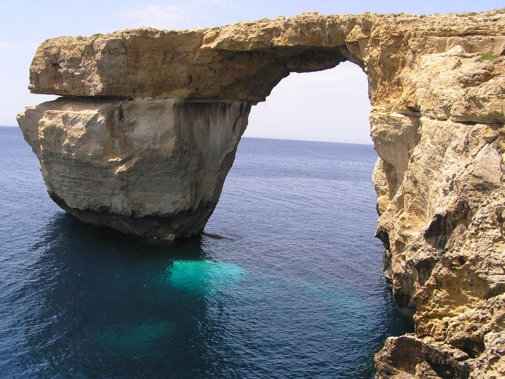 Cong vom da Azure Window anh 1