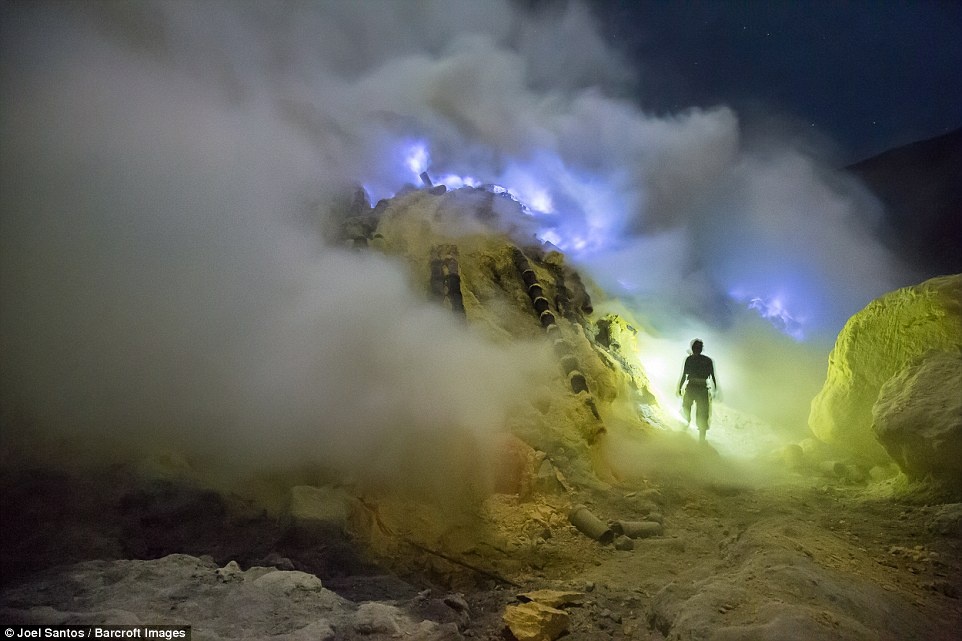 khai thac luu huynh o Indonesia anh 3