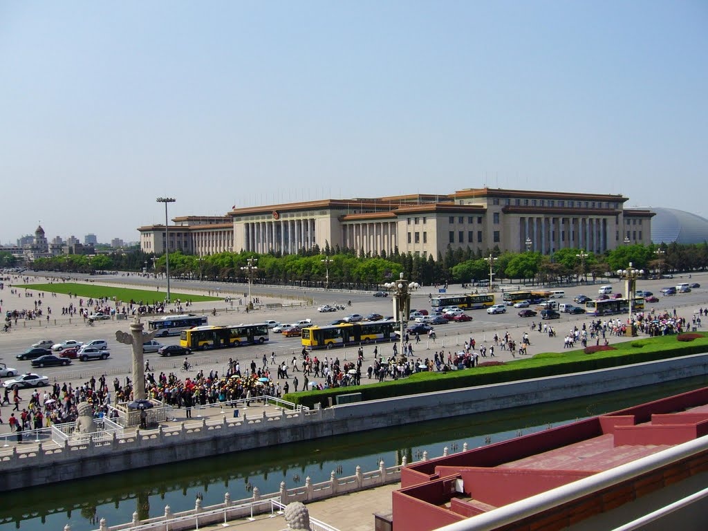 Quang truong Thien An Mon anh 8