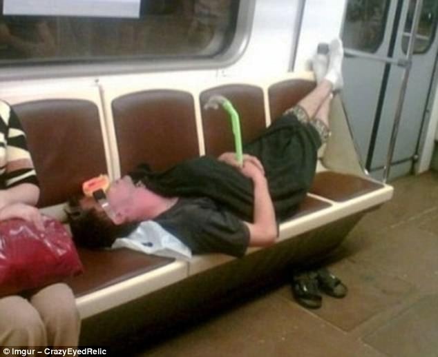 hanh khach hai huoc anh 4