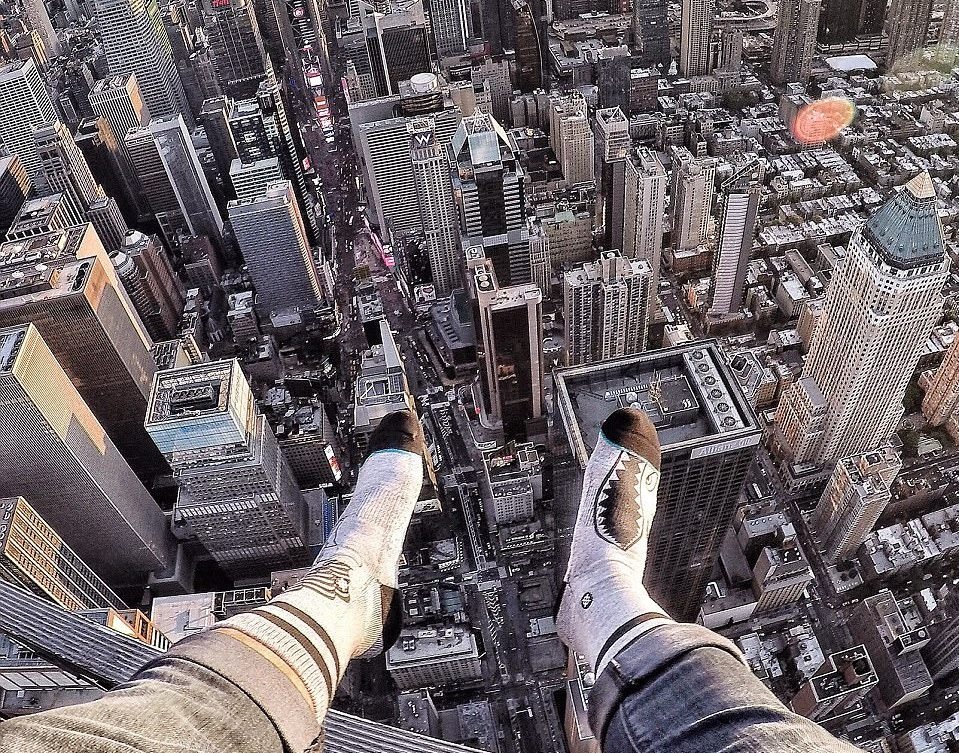 chup anh doi chan khi di du lich anh 2