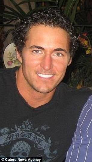 mất nửa gương mặt vì bị ung thư hiếm ảnh 1 mat nua guong mat vi bi ung thu hiem anh 1