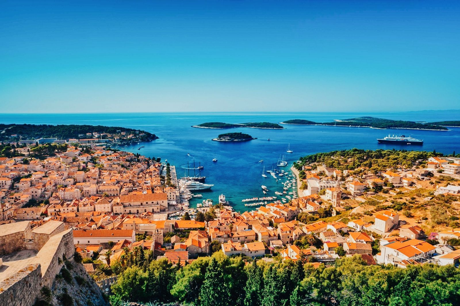 10 hon dao hang dau nam 2017 anh 8