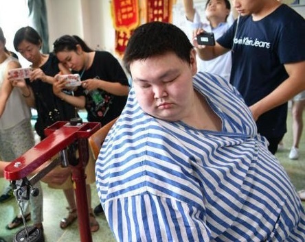 Nguoi dan ong beo nhat Trung Quoc giam 70 kg trong 5 thang hinh anh