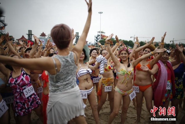 cuộc thi Bikini quý bà ở Trung Quốc ảnh 6 cuoc thi Bikini quy ba o Trung Quoc anh 6