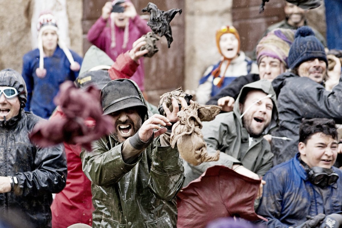 nhung le hoi ky la nhung hut khach khap hanh tinh anh 7