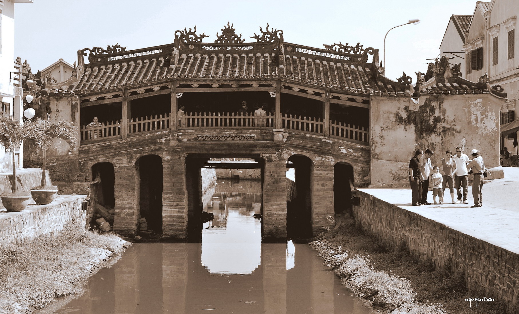 nhung dia danh noi tieng tren tien anh 6