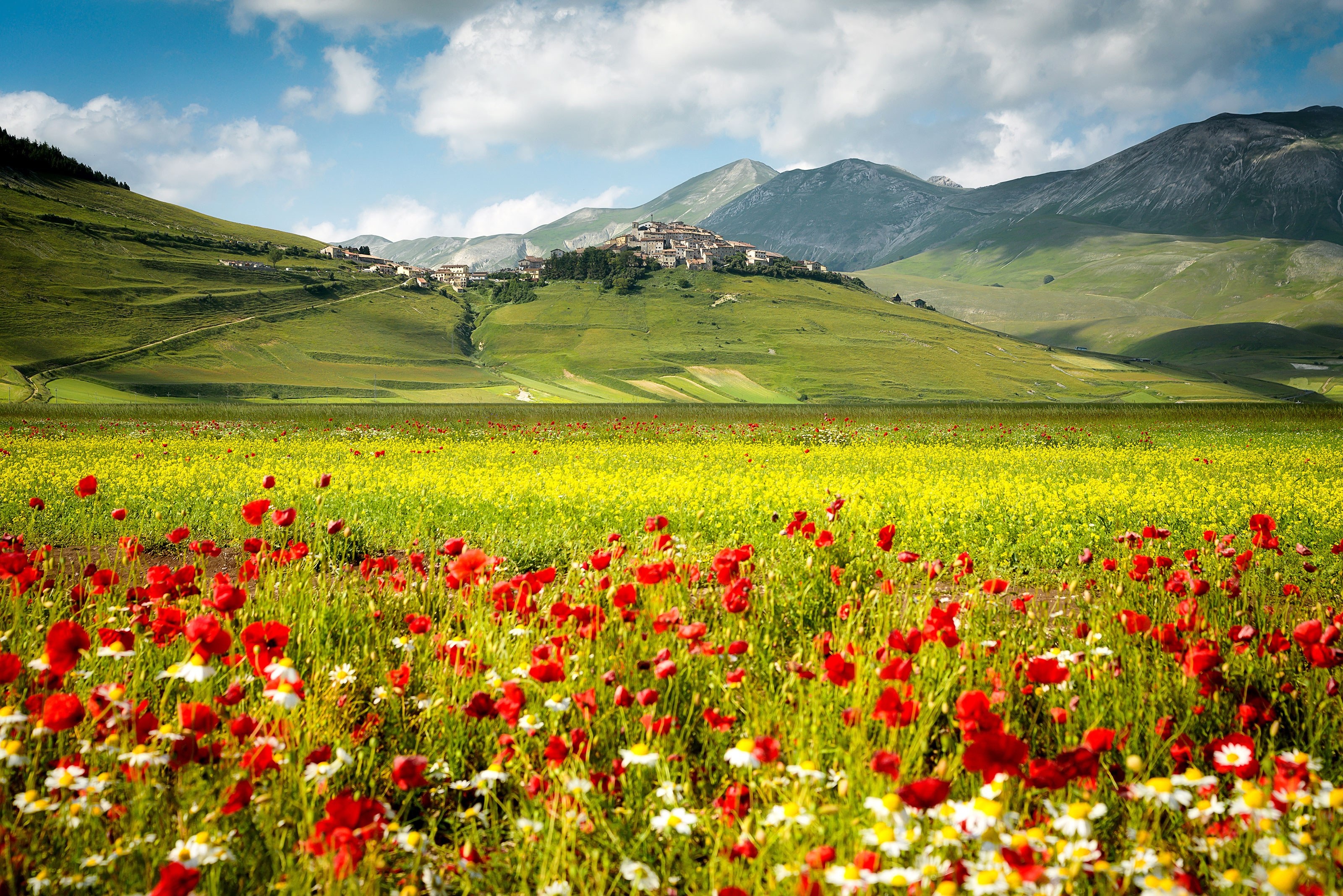 nhung ngoi lang an tuong khap the gioi anh 8