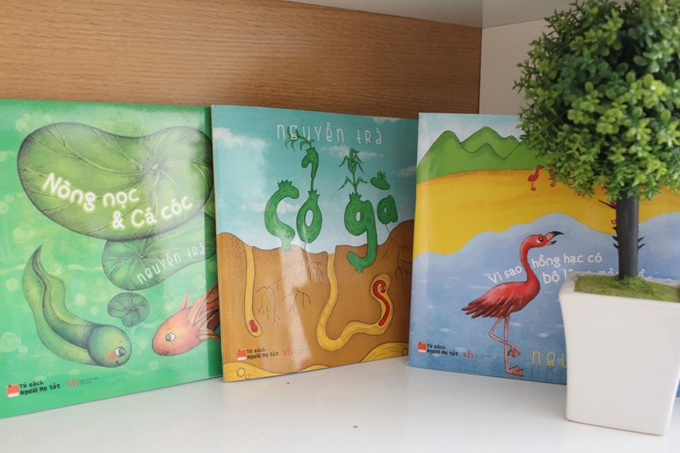 Be gai 8 tuoi ke chuyen bang hinh anh hinh anh