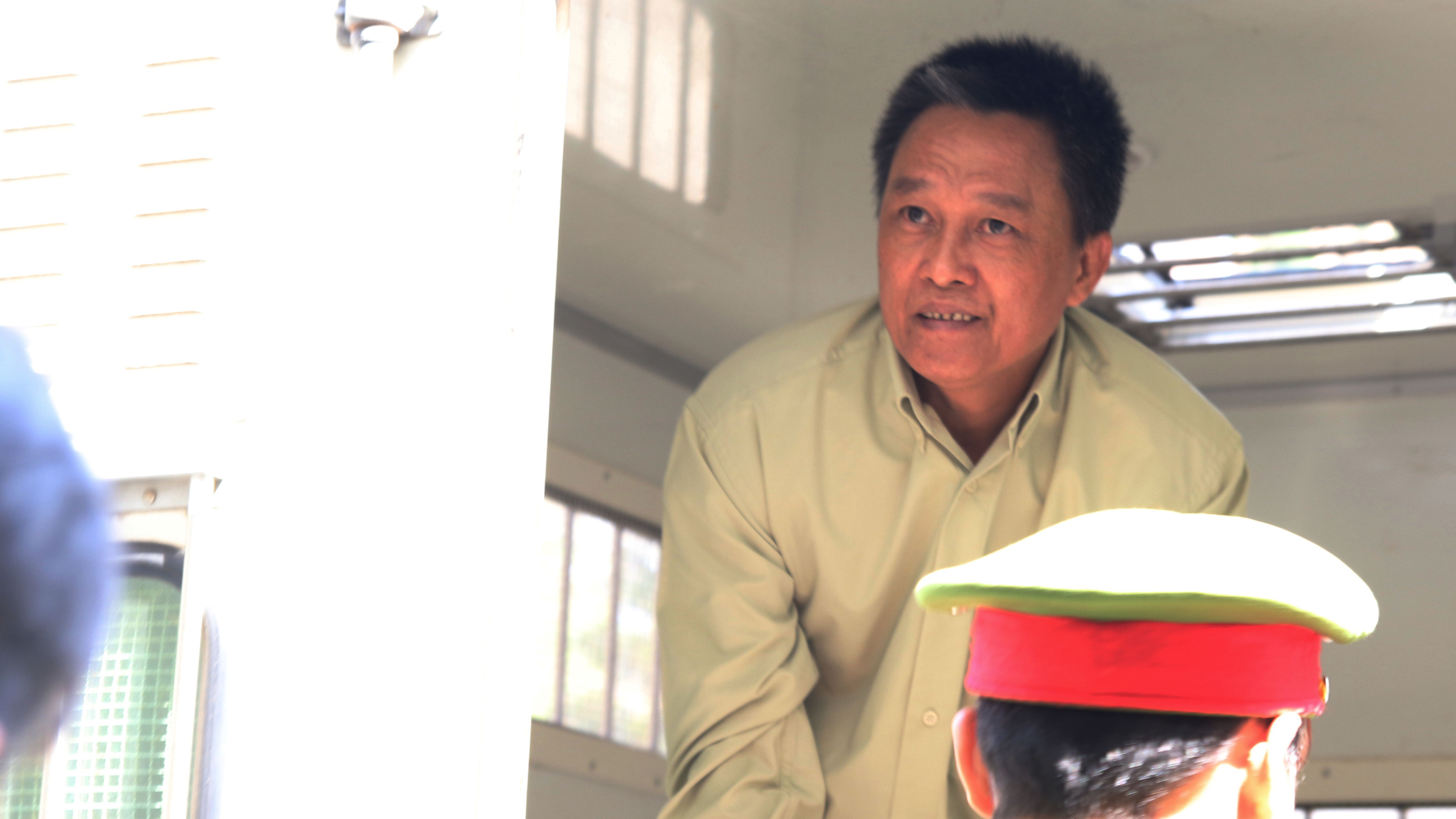 giet nguoi vi khong nhuong duong anh 1