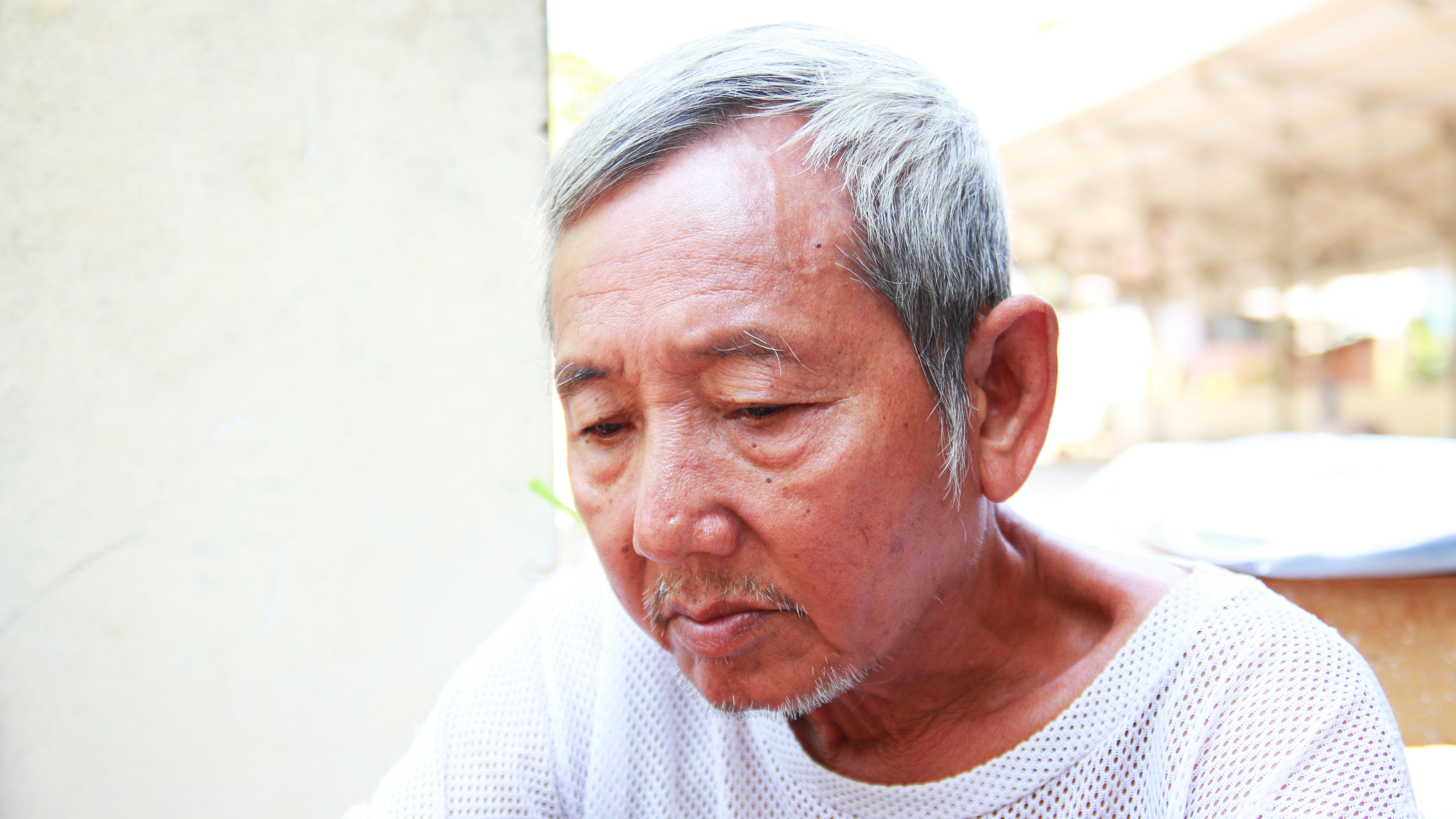 Bi kich cua 92 ho dan co nha mac ket ben 'ho tu than' duoi song Hau hinh anh