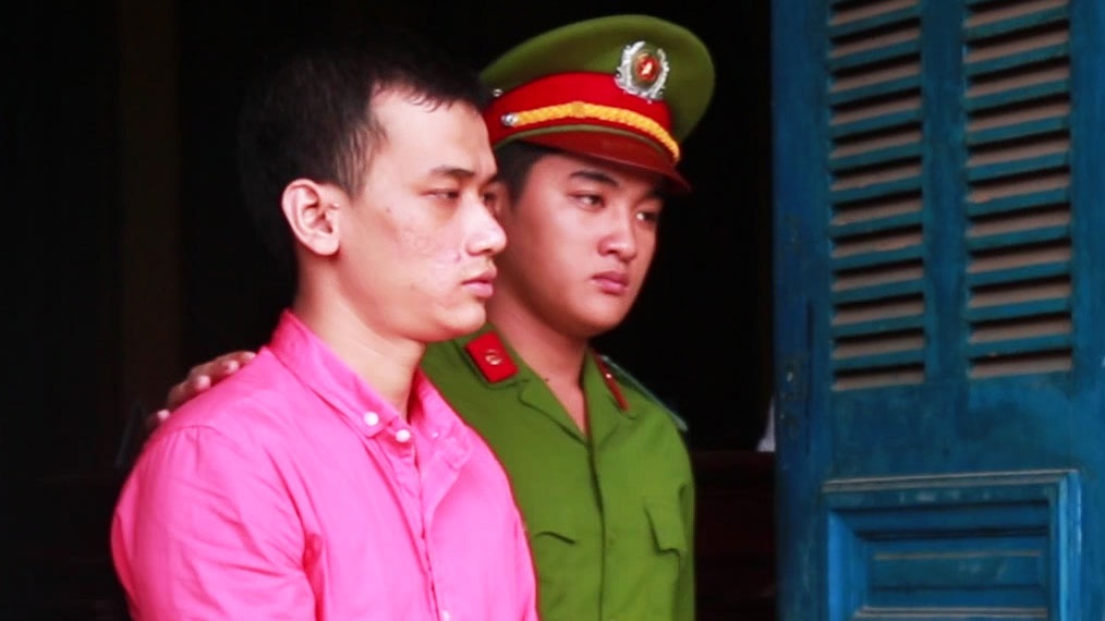 Ke giet nguoi yeu roi phi tang xac o nghia dia im lang suot phien toa hinh anh