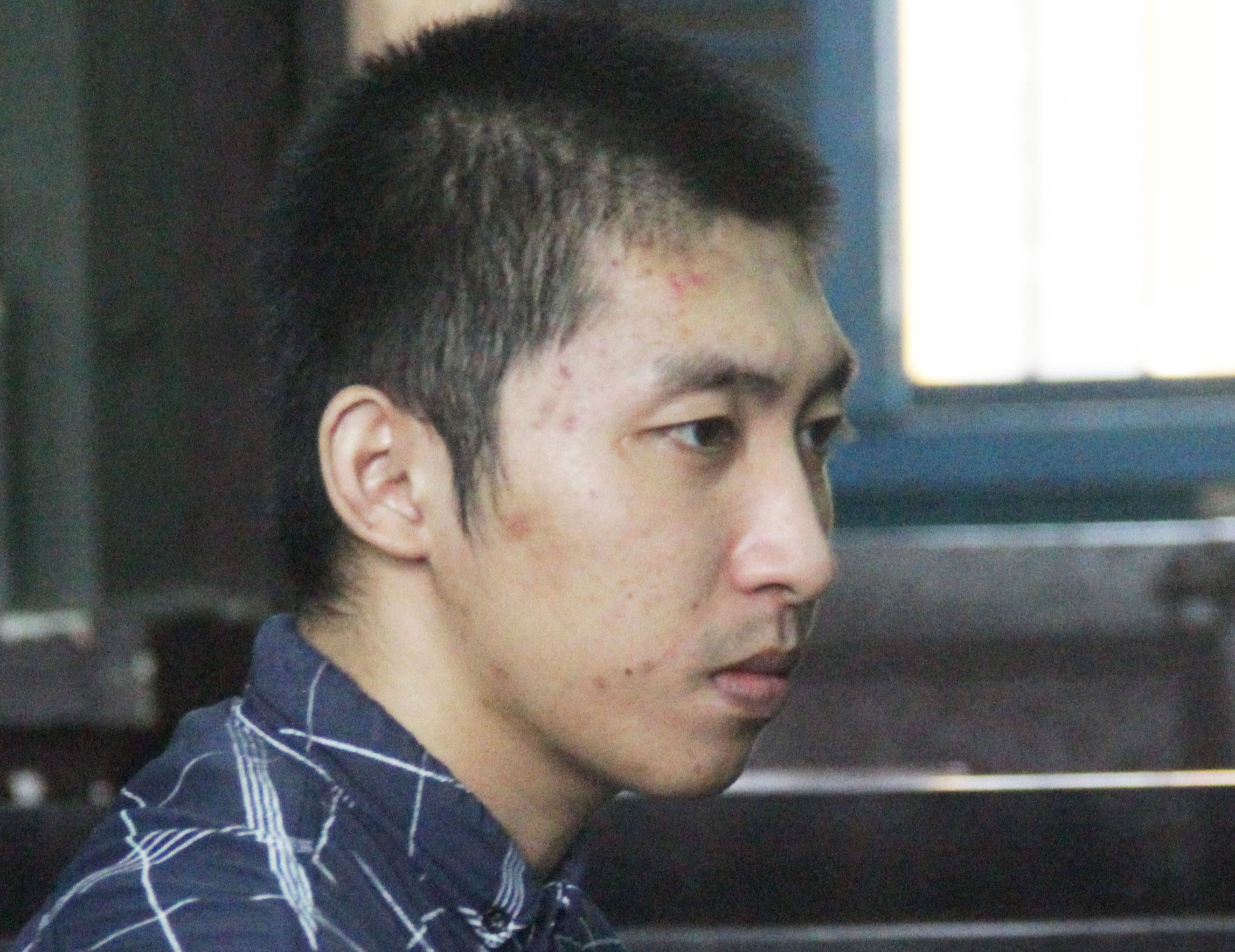 Bac khang an cua 9X truy sat ban than hinh anh