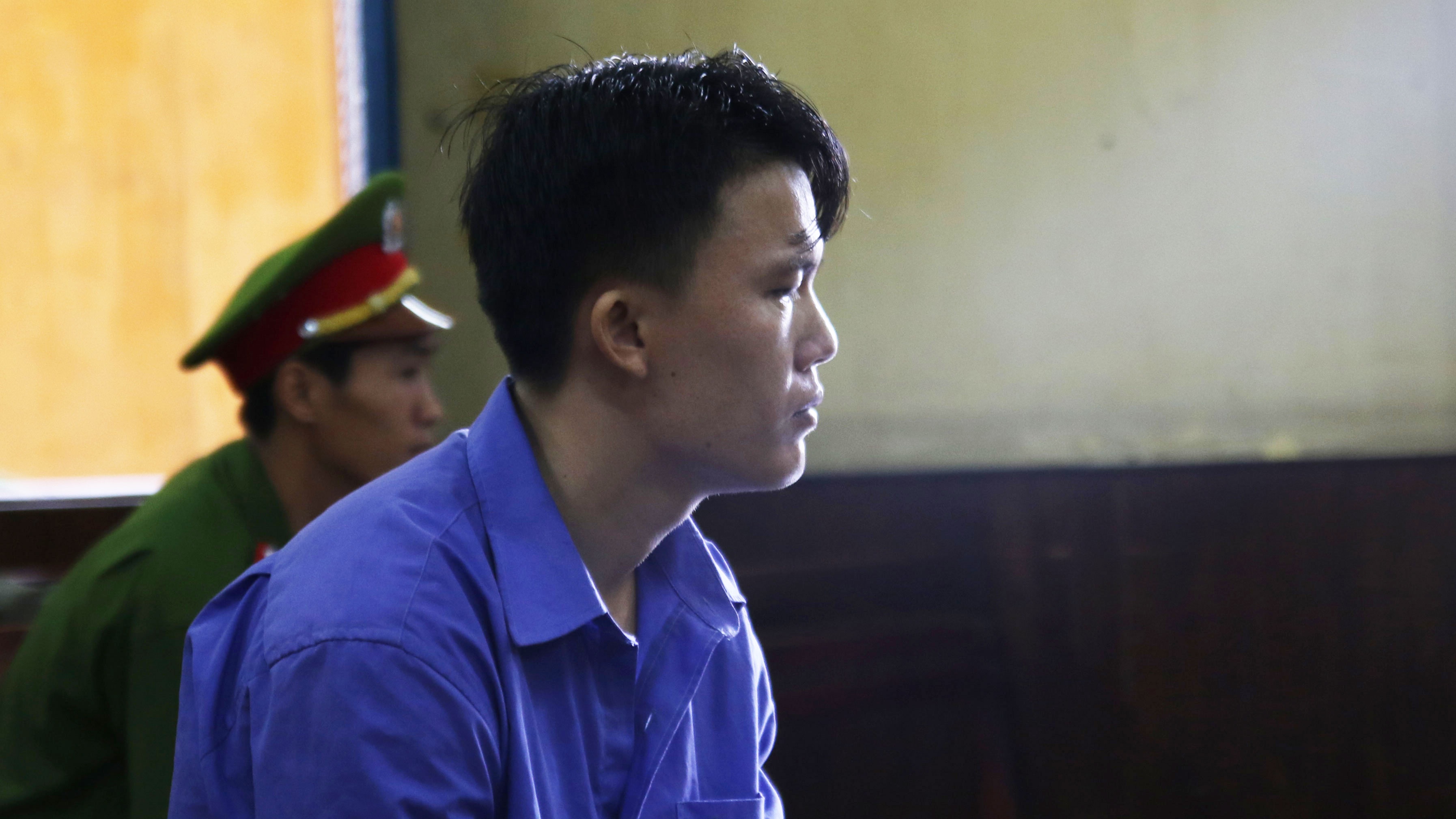 Đâm chết tình địch ảnh 1 Dam chet tinh dich anh 1
