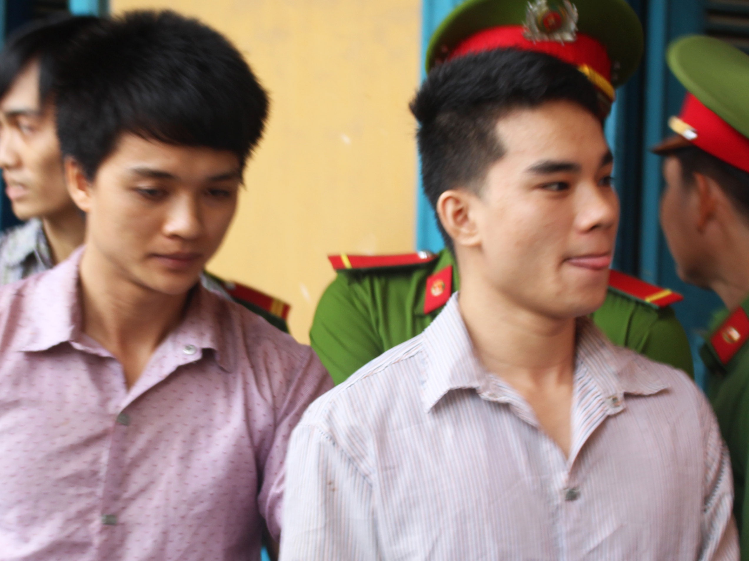 Bac khang cao cua thanh nien tham gia vu giet nguoi vi benh ban gai hinh anh