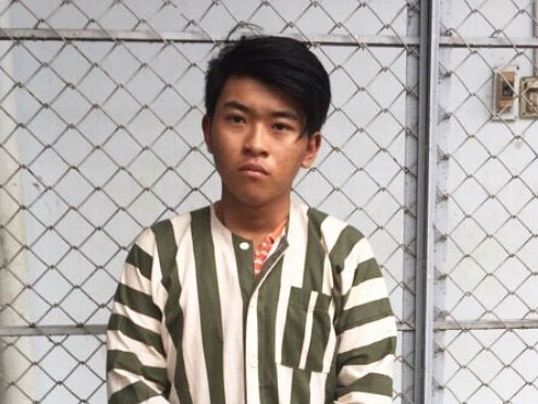 Truy to nam sinh giet ban roi bo vao thung xop o chung cu Ha Do hinh anh
