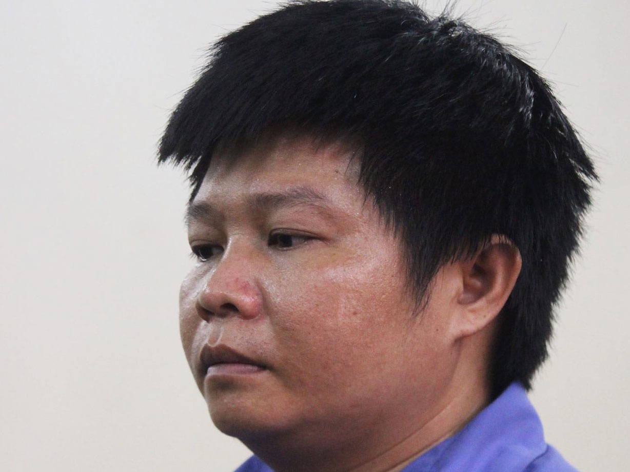 Dam chet 'con no', linh 14 nam tu hinh anh