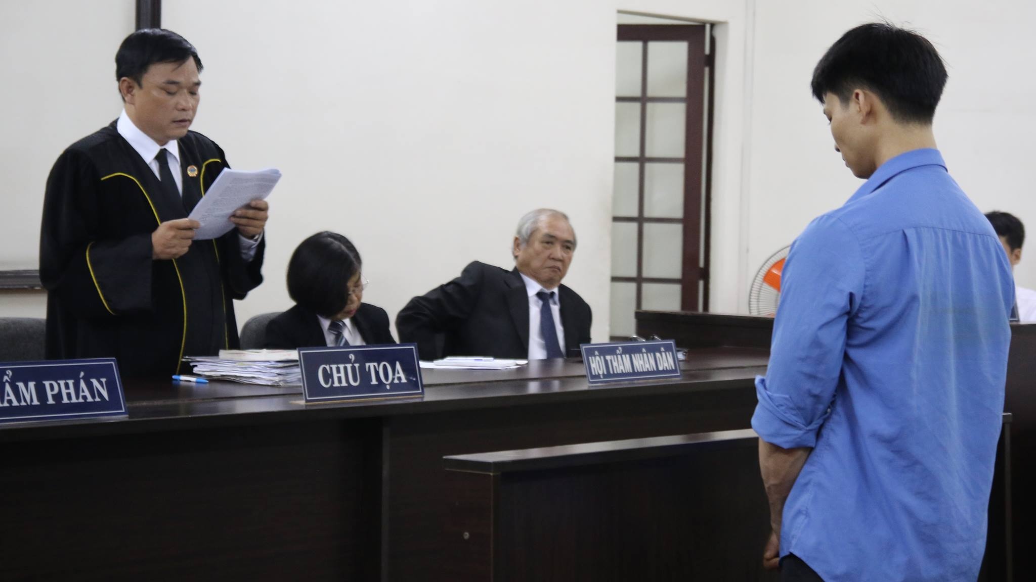 Bi cao Tran Dong Quoc bi tuyen phat muc an tu hinh hinh anh