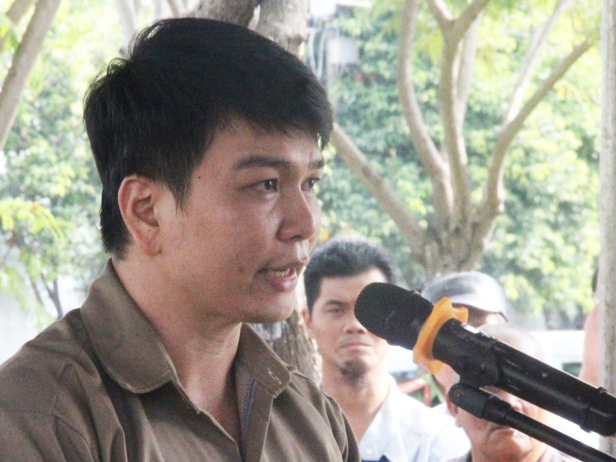 Nguoi dan ong dam chet 'tinh dich' linh 22 nam tu hinh anh