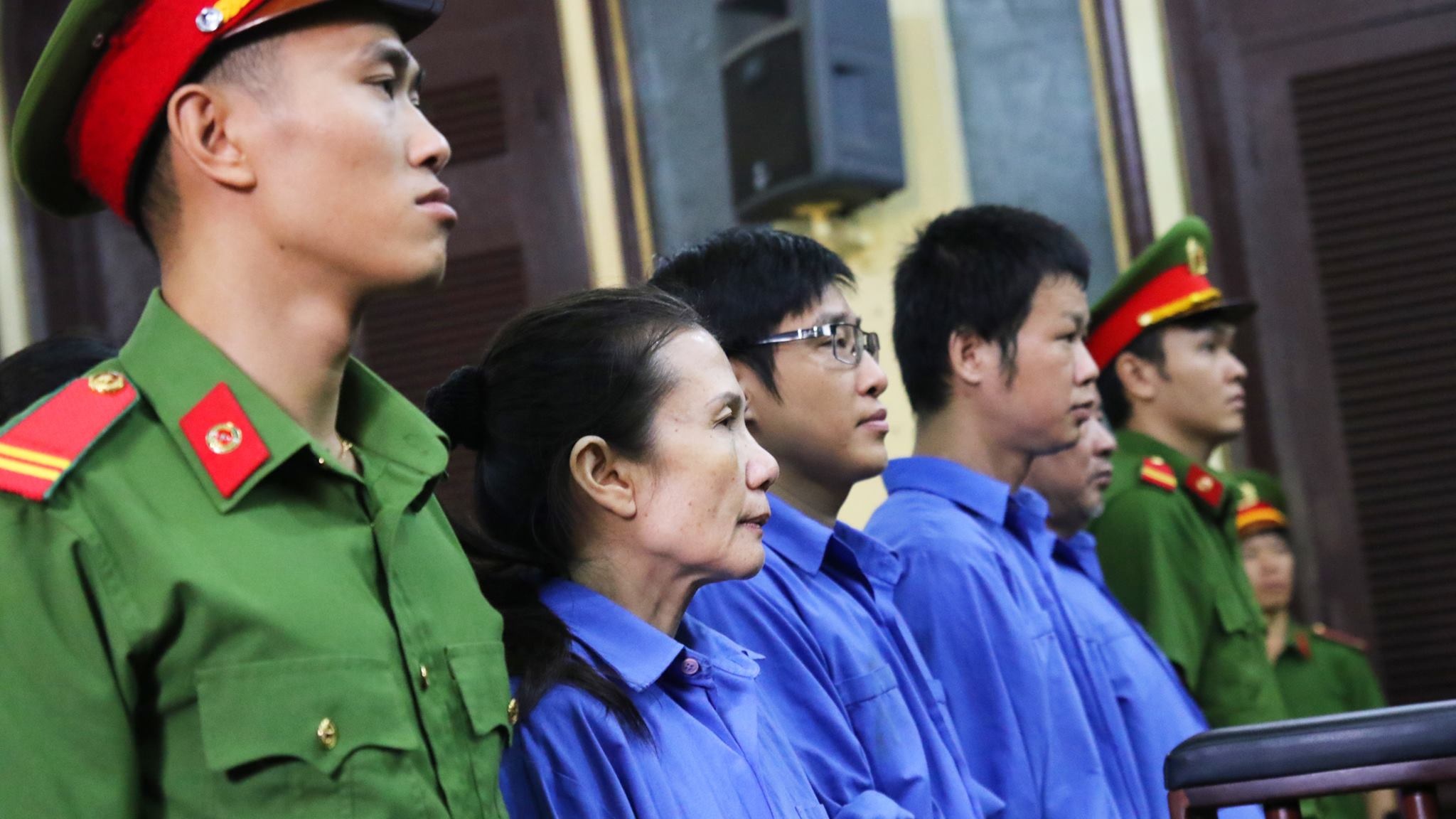 Tuyen an cuu Giam doc Agribank chi nhanh Ben Thanh hinh anh
