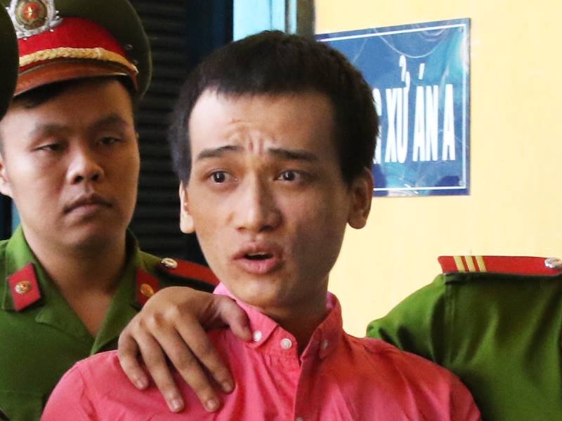 Y an tu hinh ke giet nguoi yeu, phi tang xac o nghia dia hinh anh