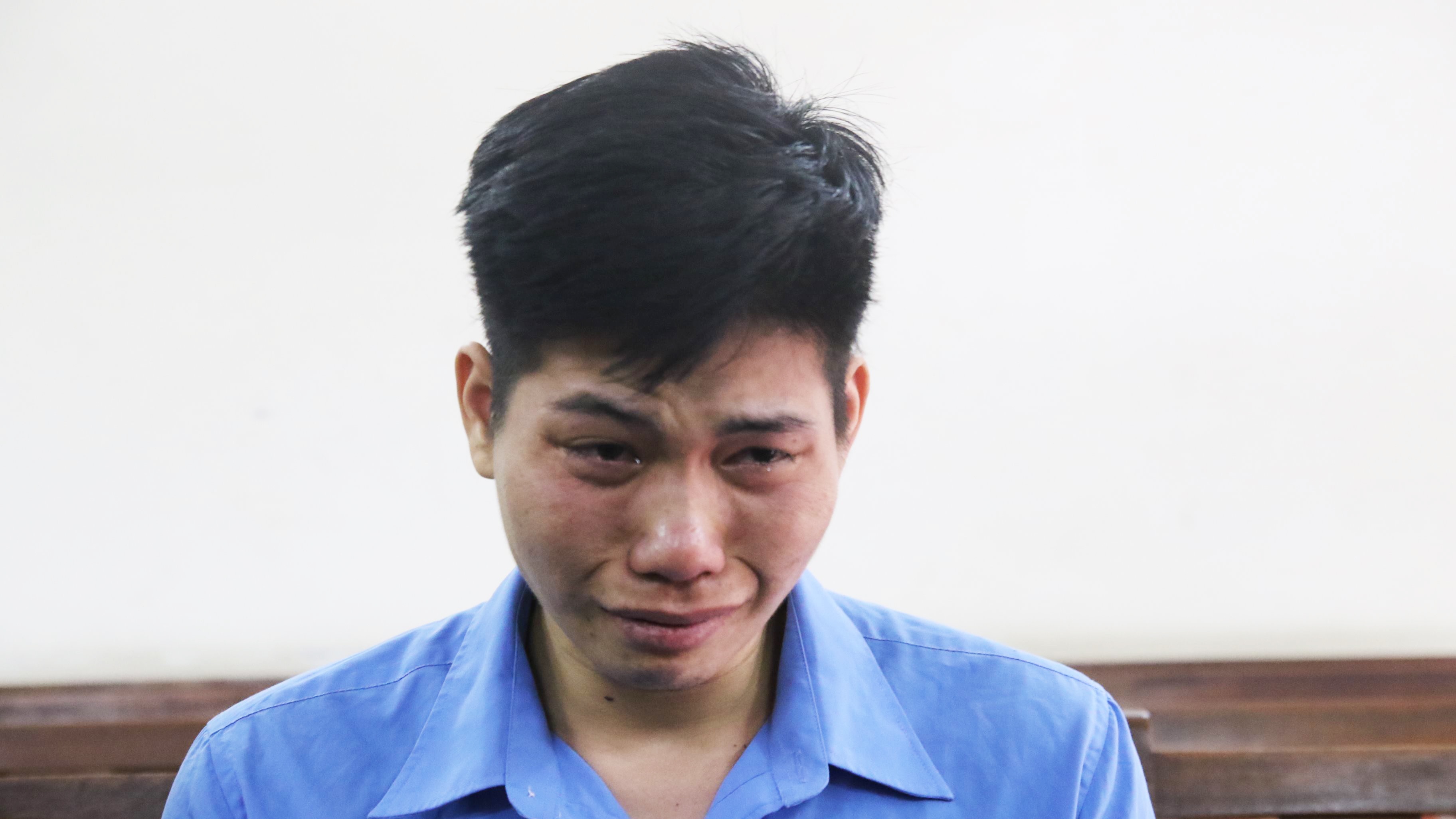 Tuyen an nam thanh nien giet nguoi yeu bang 22 nhat dao hinh anh