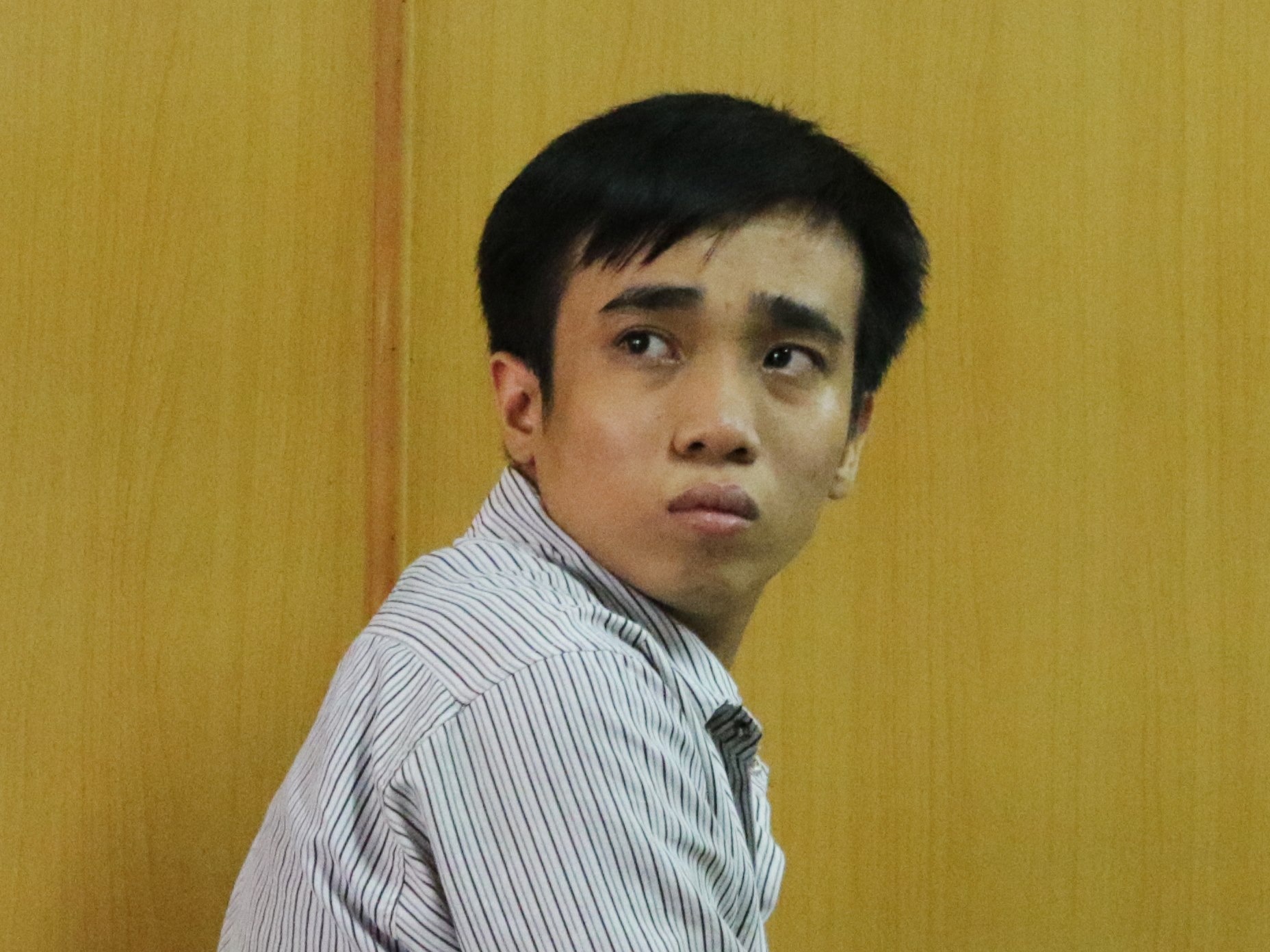 9X trom oto dinh ban qua cua khau duoc giam an hinh anh