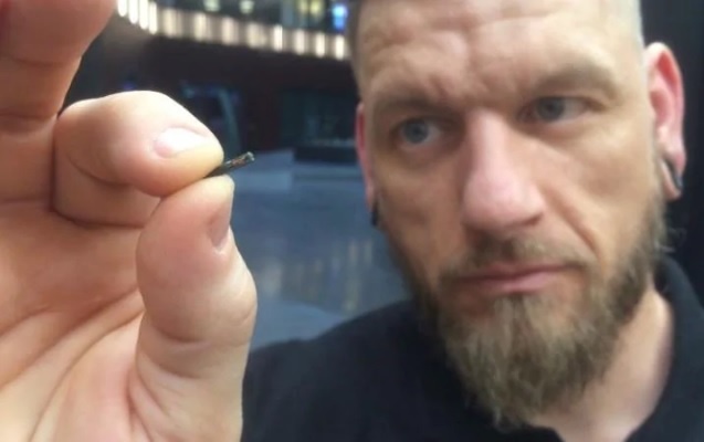 Cấy chip vào người nhân viên ảnh 1 Cay chip vao nguoi nhan vien anh 1