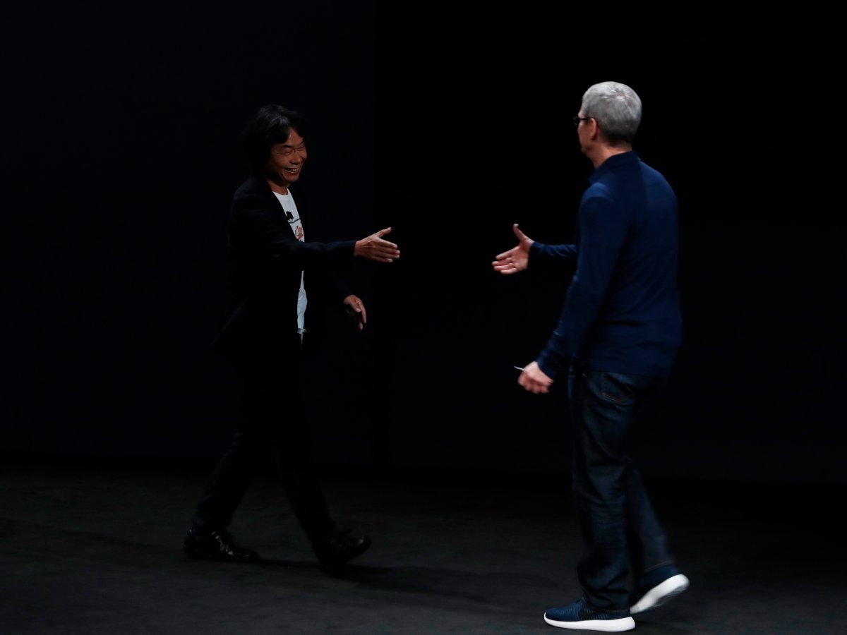 Giày Sneaker tại Thung lũng Silicon ảnh 10 Giay Sneaker tai Thung lung Silicon anh 10