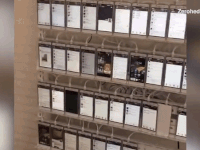 Can phong chua 10.000 smartphone chuyen 'cay' view, like hinh anh