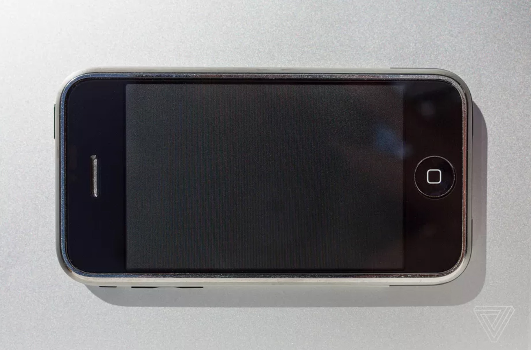 Cac nha sang che iPhone doi dau tin rang thoi ky smartphone sap di qua hinh anh