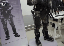 Bo giap cong nghe giong phim 'Star Wars' cua binh si Nga hinh anh