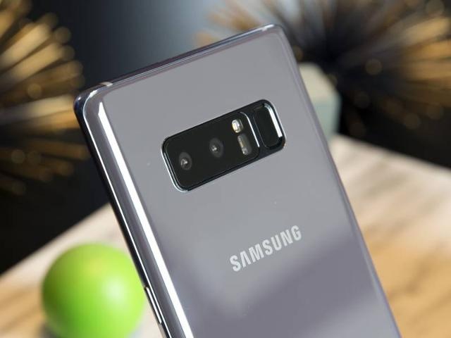 Samsung se trang bi camera kep cho smartphone tam trung hinh anh