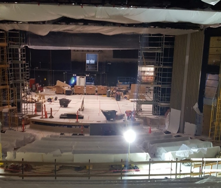 Nha hat Steve Jobs gioi thieu iPhone moi anh 6