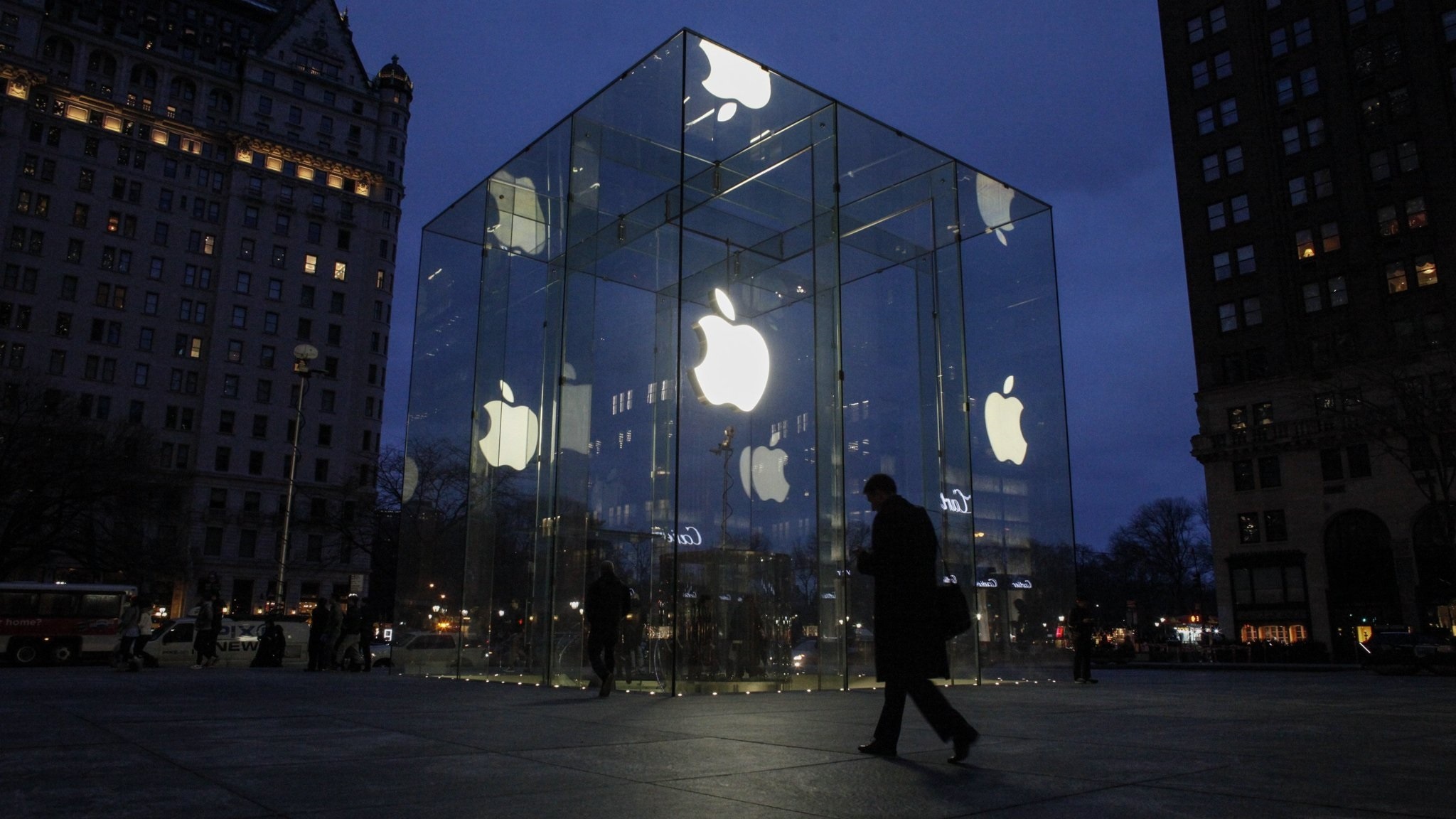 iPhone X giá quá đắt ảnh 3 iPhone X gia qua dat anh 3