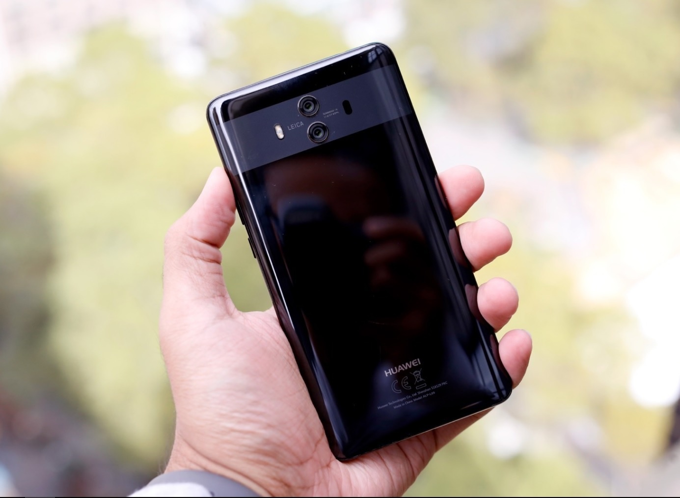 Huawei Mate 10 va Mate 10 Pro anh 2