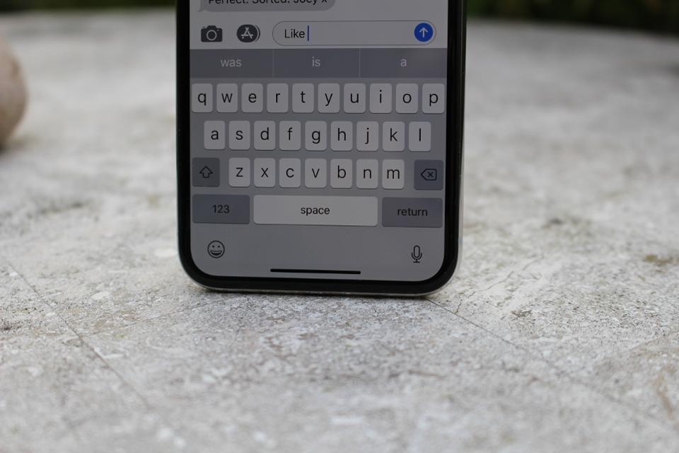 Nhung dieu chua biet ve iPhone X anh 2