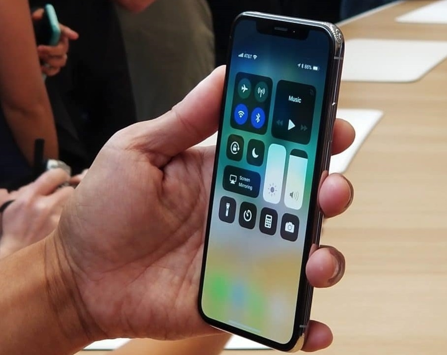 Nhac chuong mac dinh moi cua iPhone X: Reflection hinh anh
