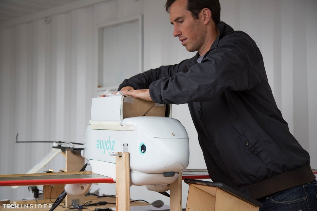 Startup van chuyen mau bang drone anh 5