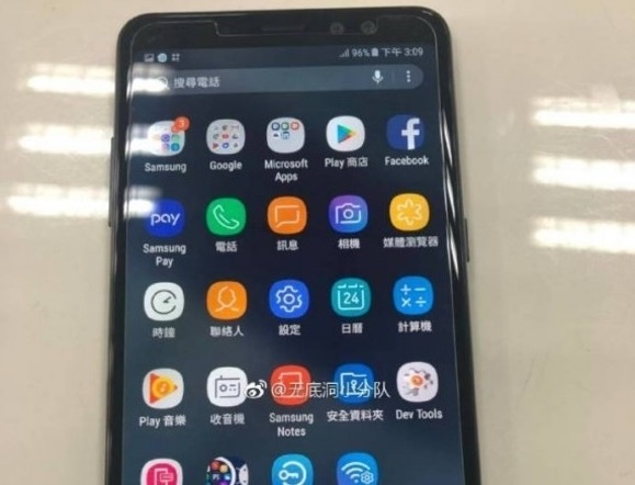 Galaxy A 2018 co the dung man hinh vo cuc nhu Note 8 hinh anh